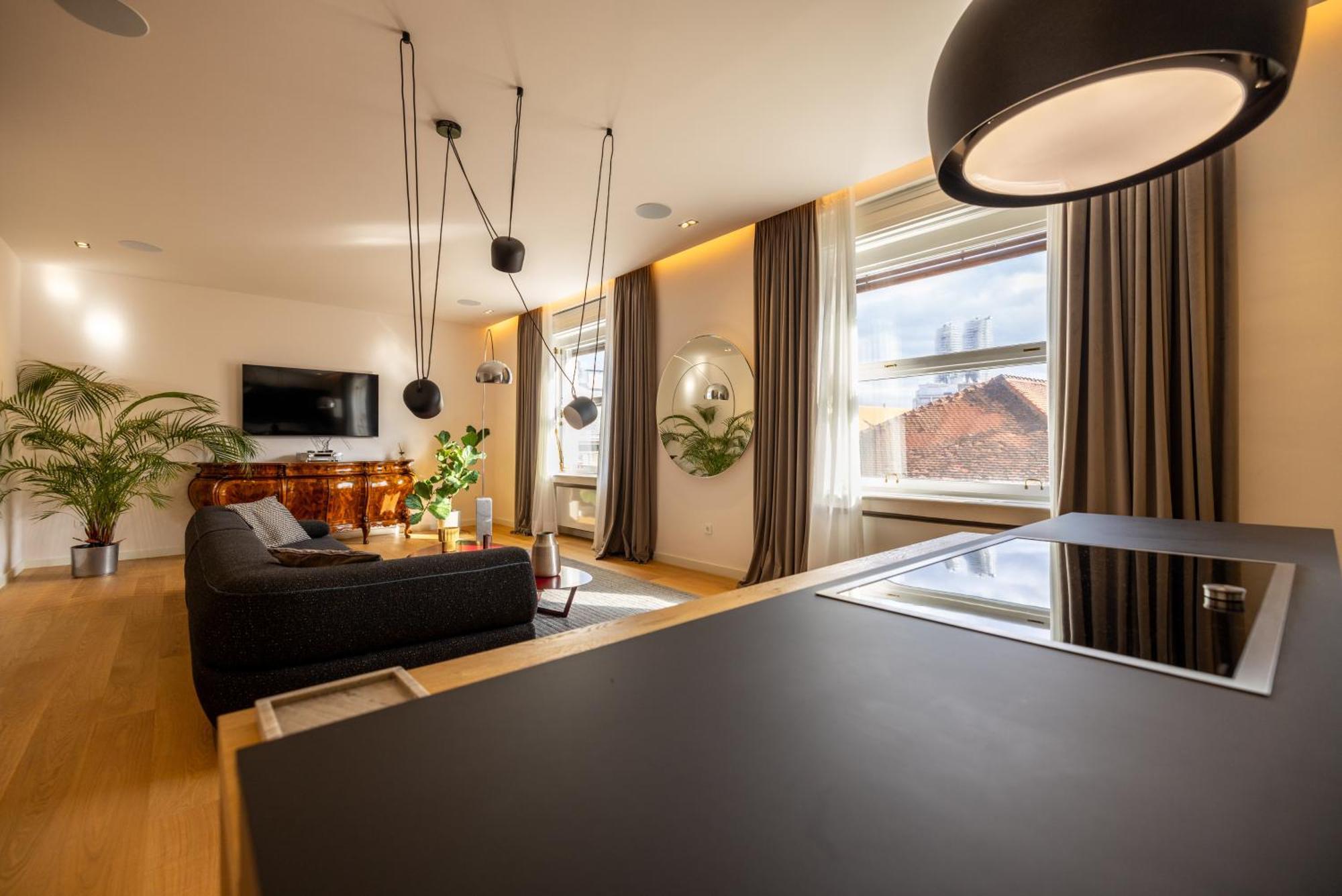 Main Square Luxury Apartment View Central Residence Zagreb Exterior photo